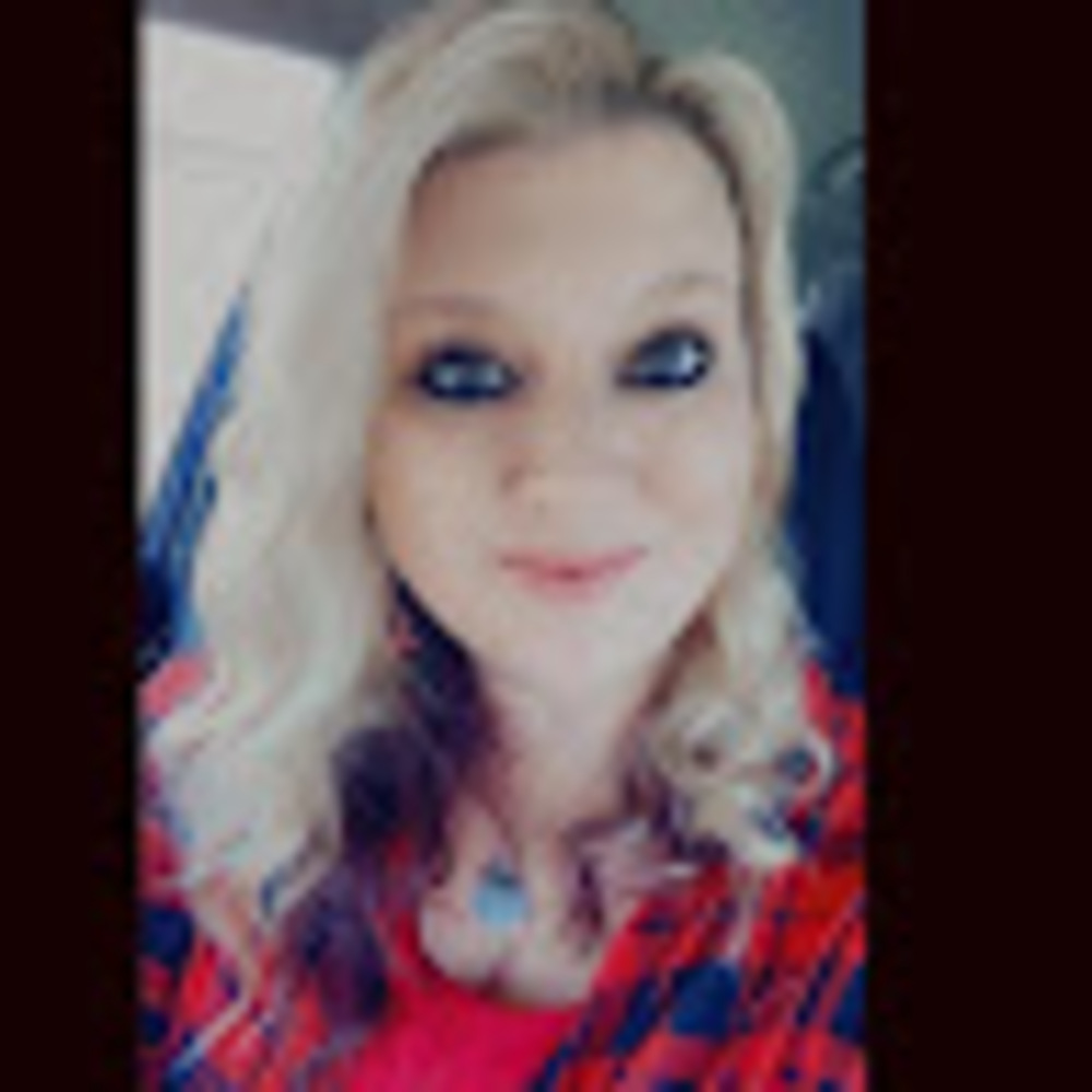 Meet your Posher, Brandi